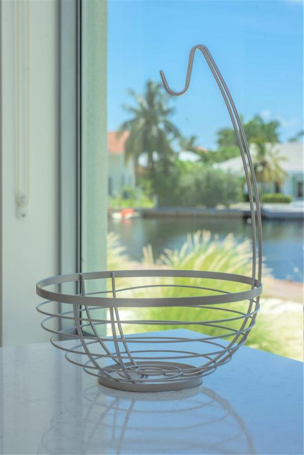 Cayman Luxury Rentals At One Canal Point George Town Luaran gambar