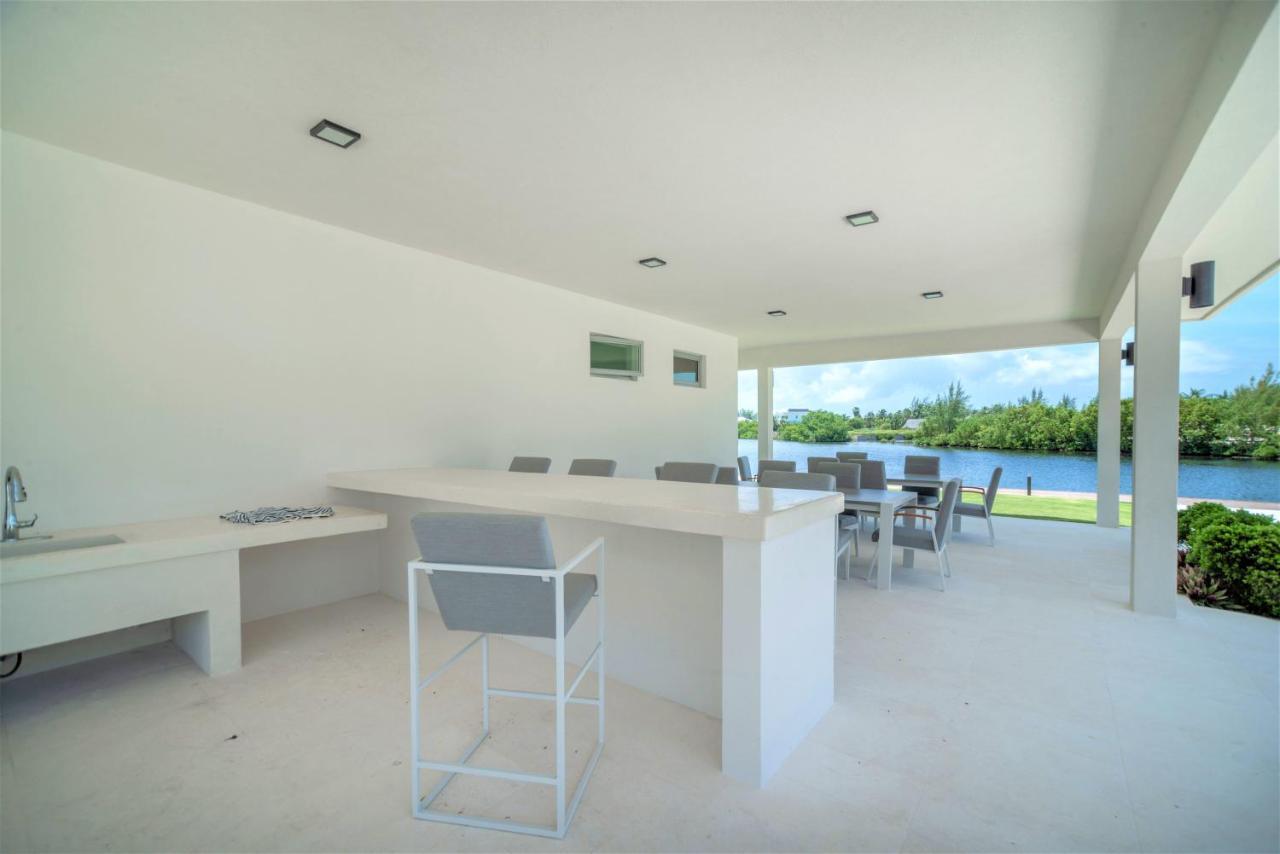 Cayman Luxury Rentals At One Canal Point George Town Luaran gambar