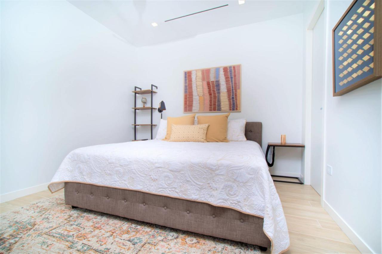 Cayman Luxury Rentals At One Canal Point George Town Luaran gambar